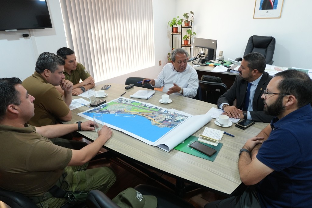 Seguridad será eje central de Vive Laja 2026 tras reunión de coordinación entre Municipalidad, Carabineros y PDI